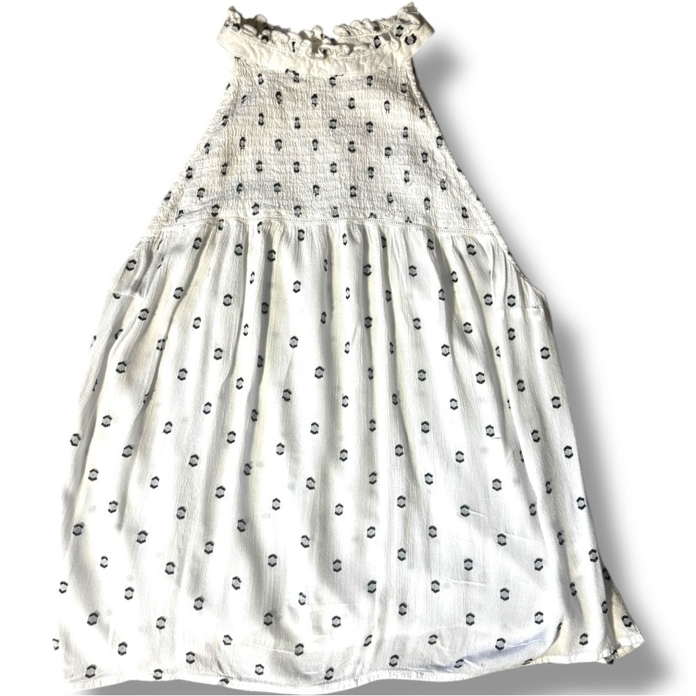 Alya Chic White with Black Pattern High Neck Keyhole Cutout Back Halter Neck Top - Picture 8 of 16
